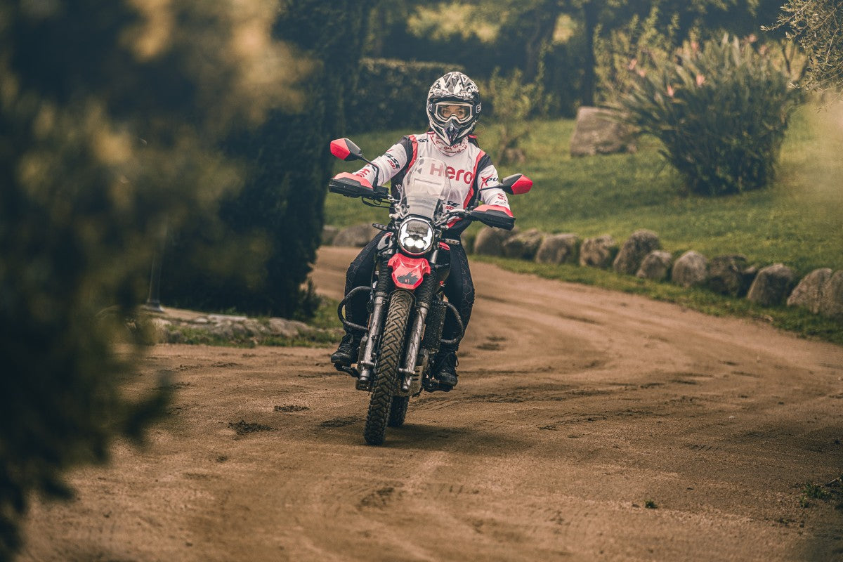 2026 Hero X-Pulse 200 - Sports Red