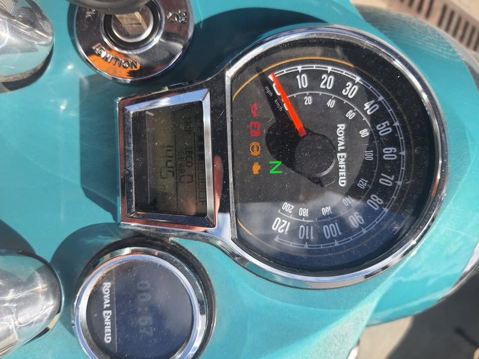 2025 Royal Enfield Classic 650