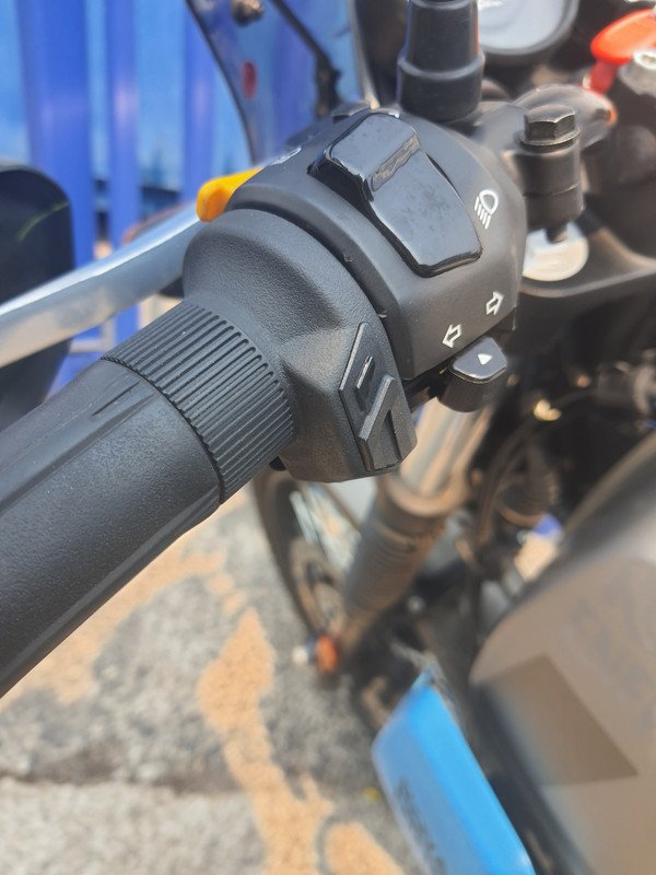 2022 Royal Enfield Scram 411