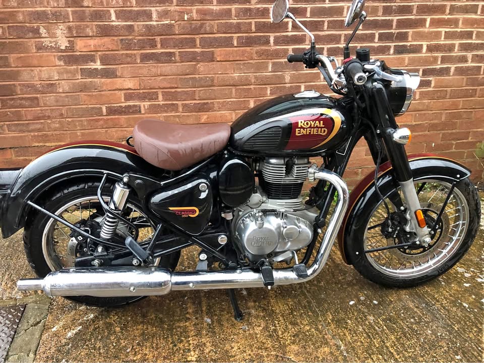 [USED] 2023 Royal Enfield Classic 350 - Halcyon Black