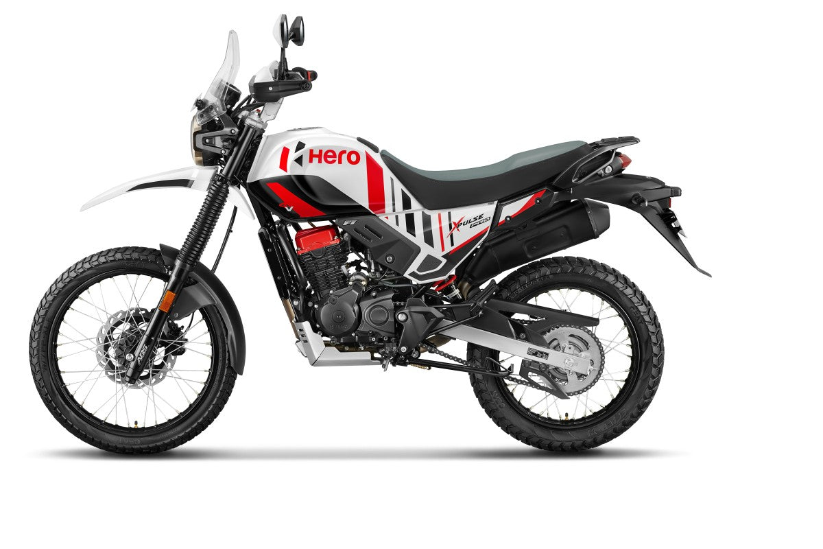 2026 Hero Xpulse 200 Pro - Pearl Fadeless White