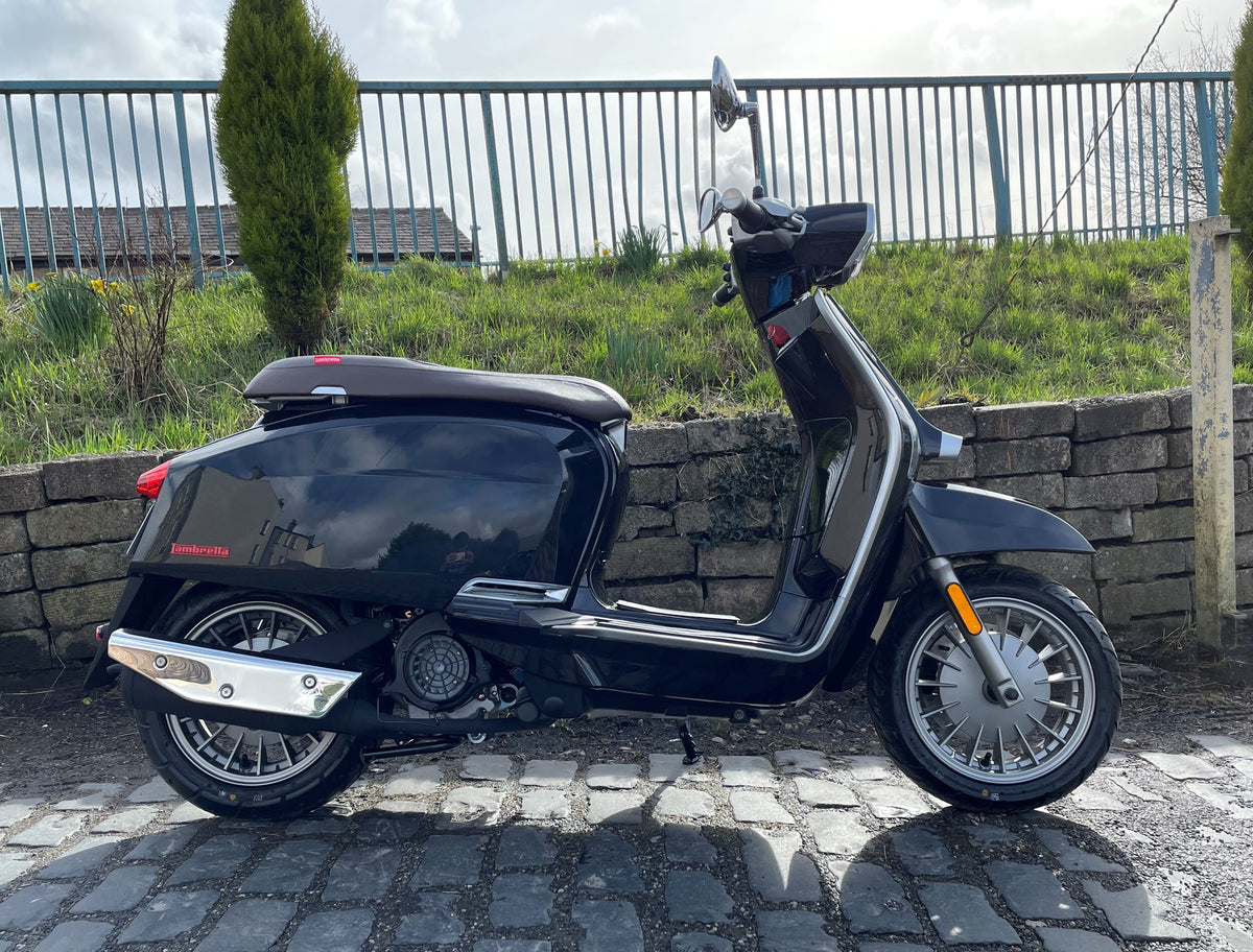 Lambretta V 125 Special Flex Fender Black