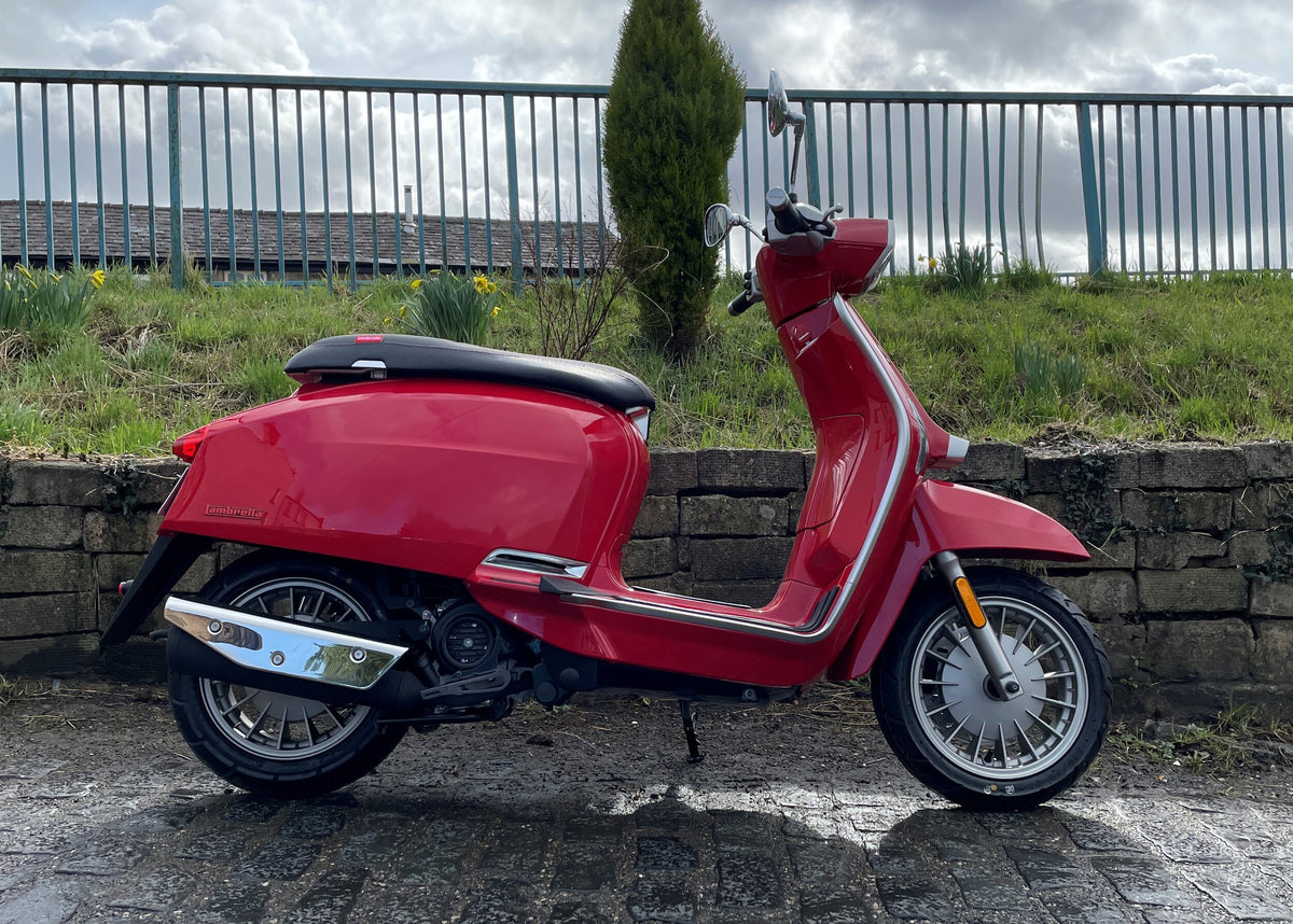 Lambretta V 125 Special Flex Fender Red