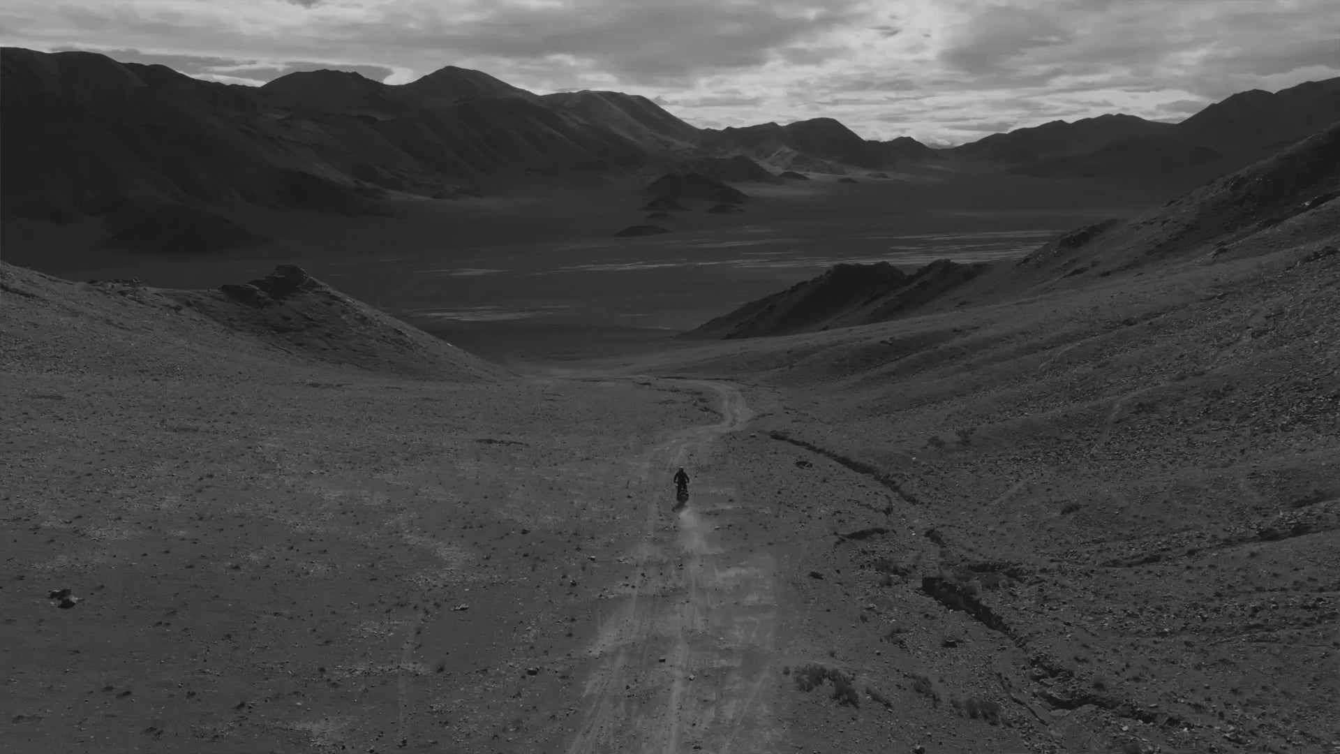 Royal Enfield Himalayan 450 - Mana Black