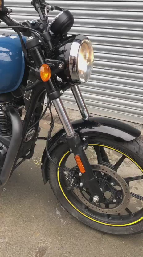 [USED] 2024 Royal Enfield Meteor 350 - Blue